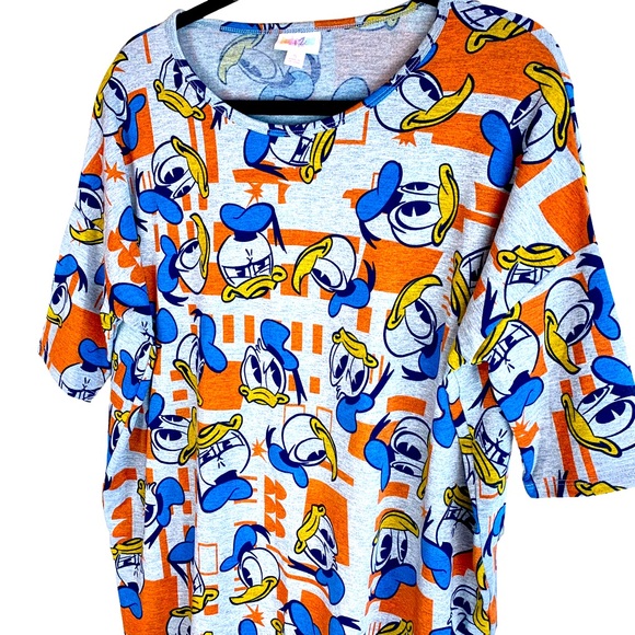 LuLaRoe Disney Collaboration Irma Tunic Top High Low Dolman Donald Duck Faces - Picture 4 of 11